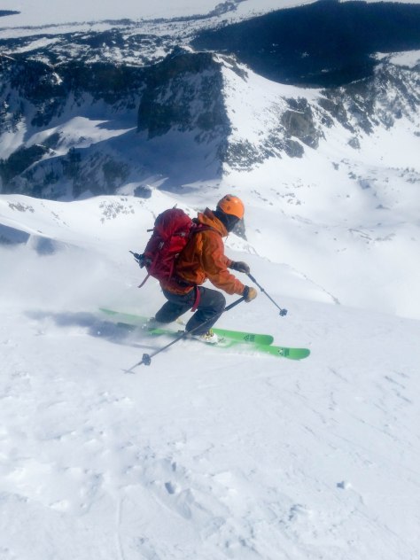 Tristen, skiing of the summit.